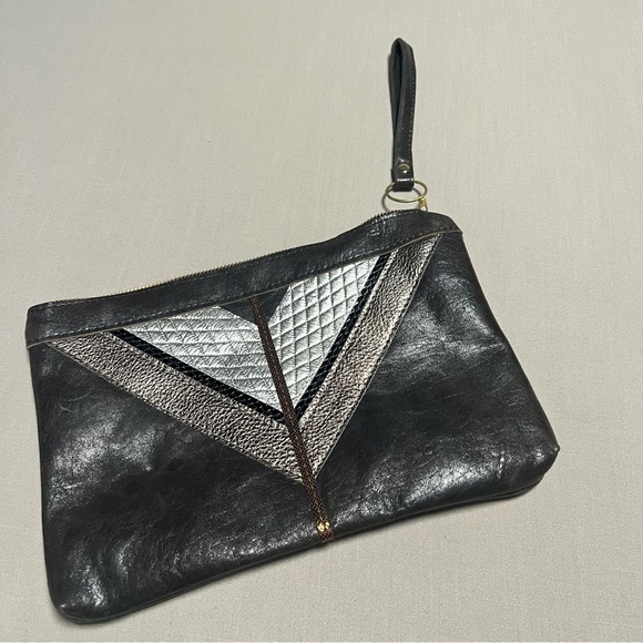 Maya Moon Handmade One-of-a-Kind Recycled Leather Clutch Wristlet Brown Copper - Picture 14 of 16